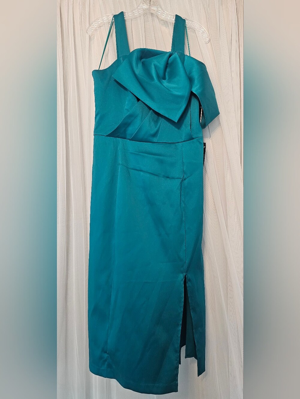 White Tie By Shani Jade Sleeveless Midi Dress with Bow Size 12